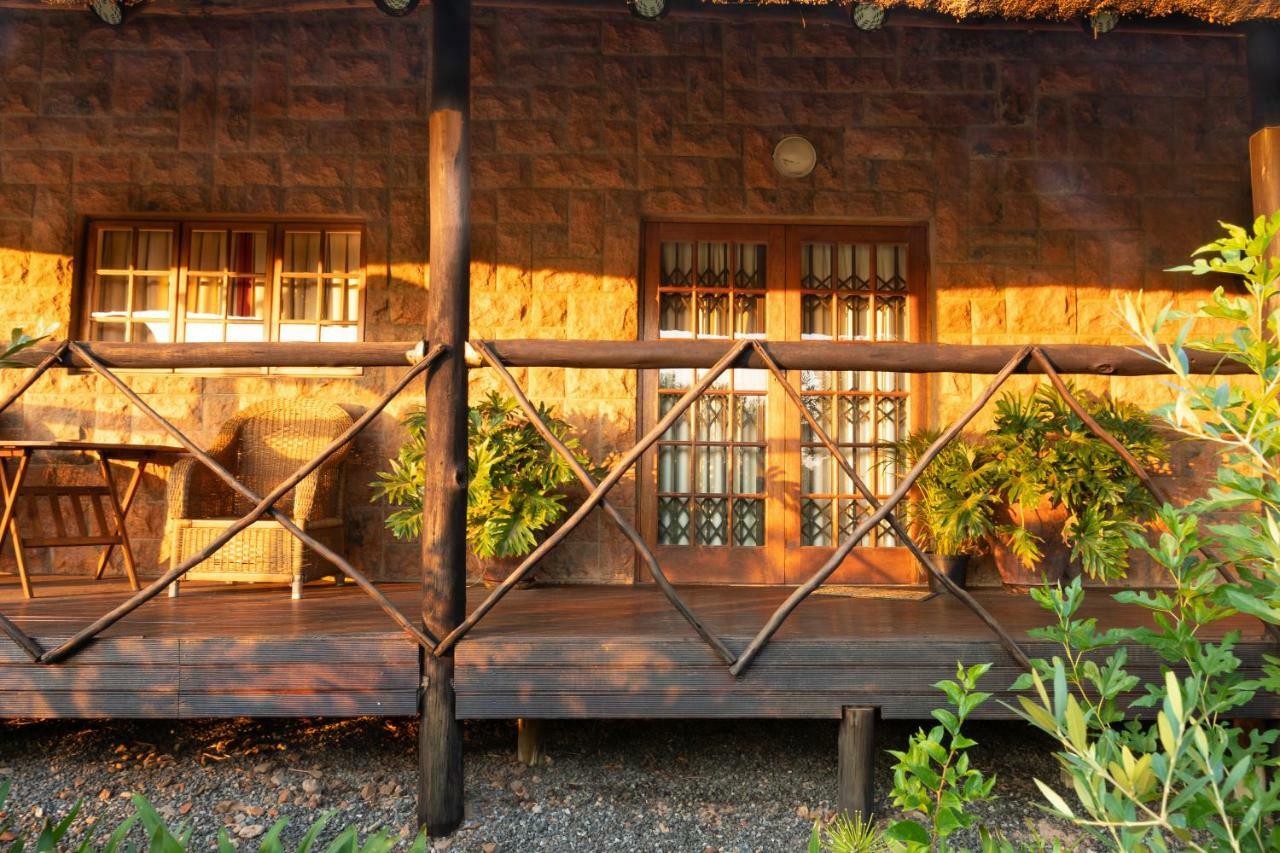 Olive Tree Farm Bed & Breakfast Magaliesburg Bagian luar foto