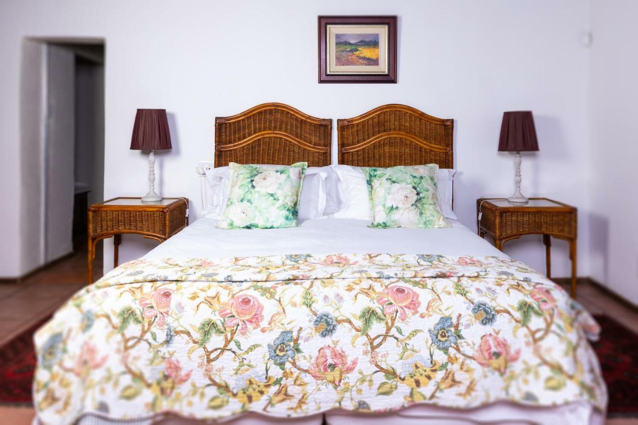 Olive Tree Farm Bed & Breakfast Magaliesburg Bagian luar foto