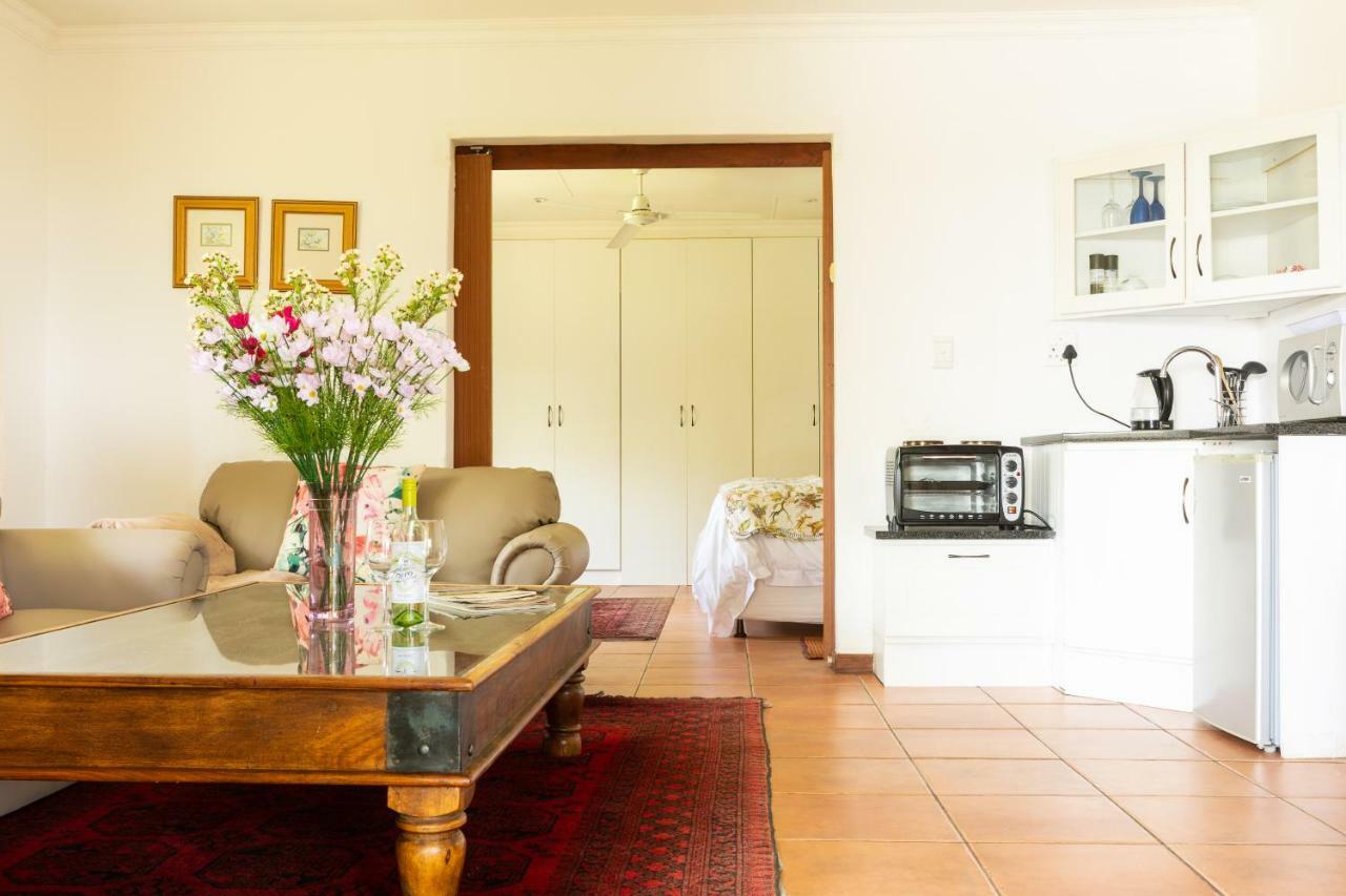 Olive Tree Farm Bed & Breakfast Magaliesburg Bagian luar foto