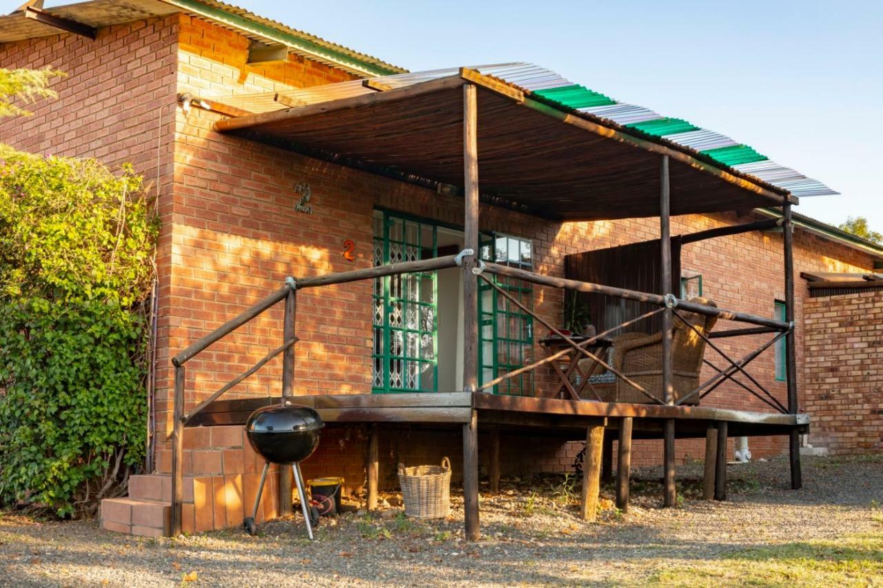 Olive Tree Farm Bed & Breakfast Magaliesburg Bagian luar foto